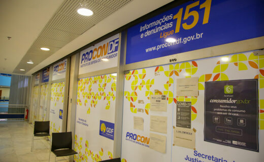 Itaú é multado em R$ 420 mil pelo Procon-DF após 14 processos
