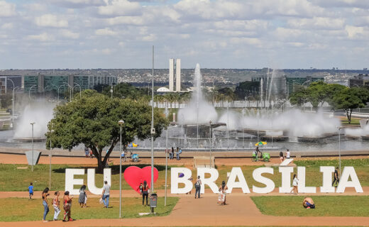 Jogo do Brasil altera rotina de serviços públicos no DF neste sábado