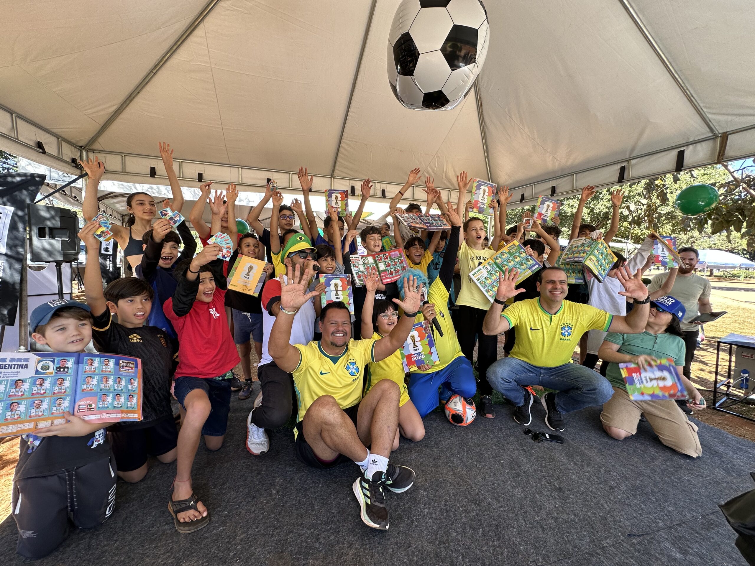 Troca Campeã leva famílias e colecionadores ao Parque da Cidade
