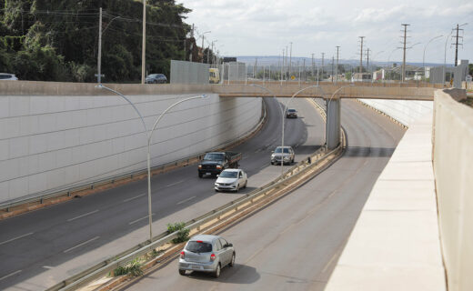 Viaduto do Jardim Botânico corta pela metade tempo de viagem em trecho da DF-001