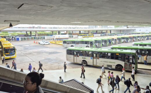 Ônibus estacionados na Rodoviária do Plano Piloto